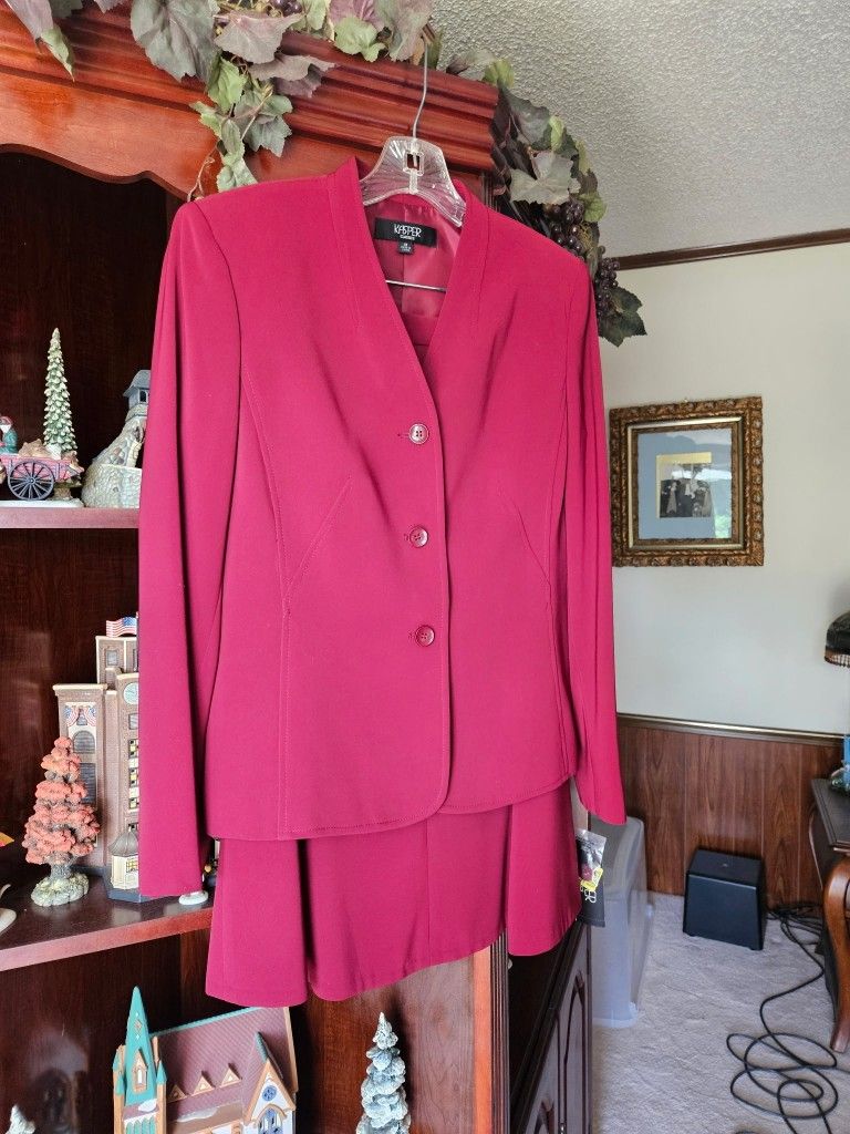 Size 10 Women's Kasper Skirt Suit