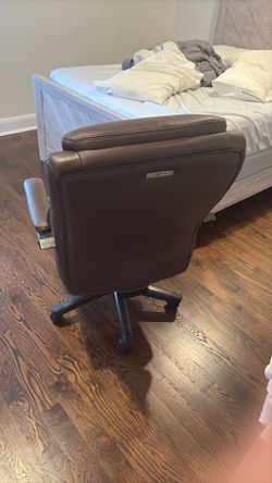 Lay-Z-Boy Office Chair - Brown Leather