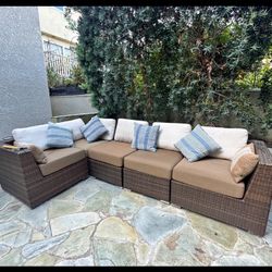 Outdoor Couch Set