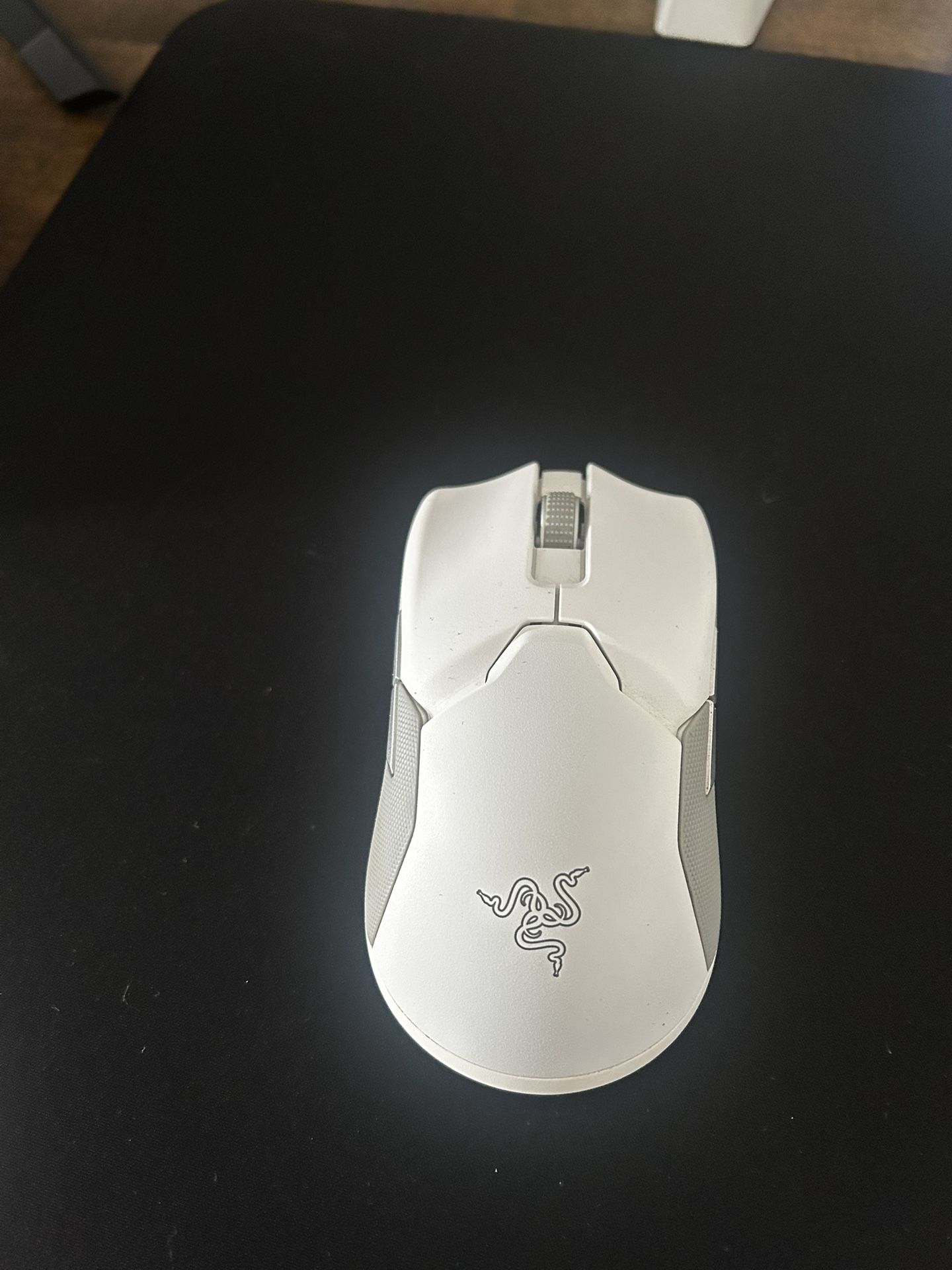 Razer Viper Ultimate Mercury Edition
