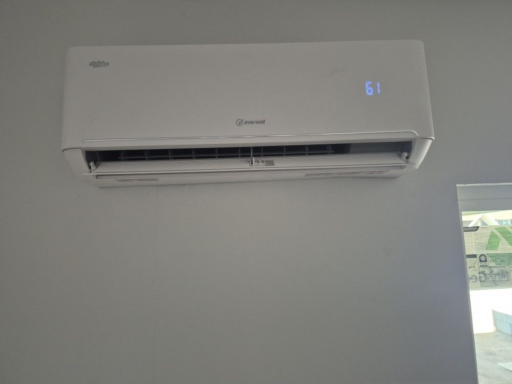 EQUIPOS DE 1 .1.5 2. .3. TONELADA FRIO Y CALOR MINISPLIT VENTA E INSTALACIÓN DE EQUIPOS...👷♂️
MINISPLIT Y EQUIPOS CENTRALES...🏚🏤
REPARACIÓN...