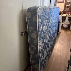 Free Full Size Mattress 