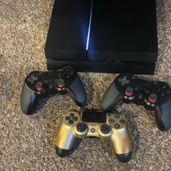 PS4 Wiped With 3 Controllers