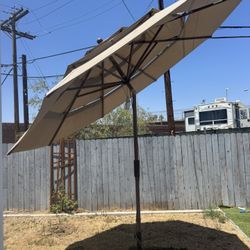 Sombrilla 11 Ft Nueva Resistente Agua Y Sol Con Base Incluida