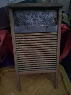 1915 antique wash board