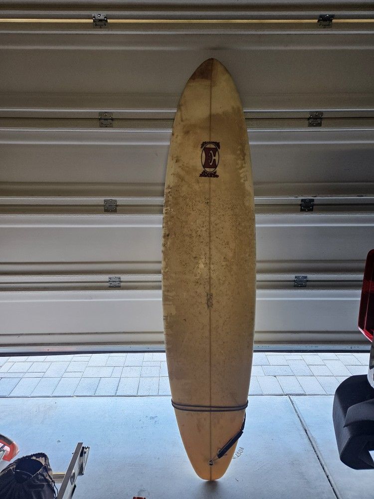 Ellington Surfboard