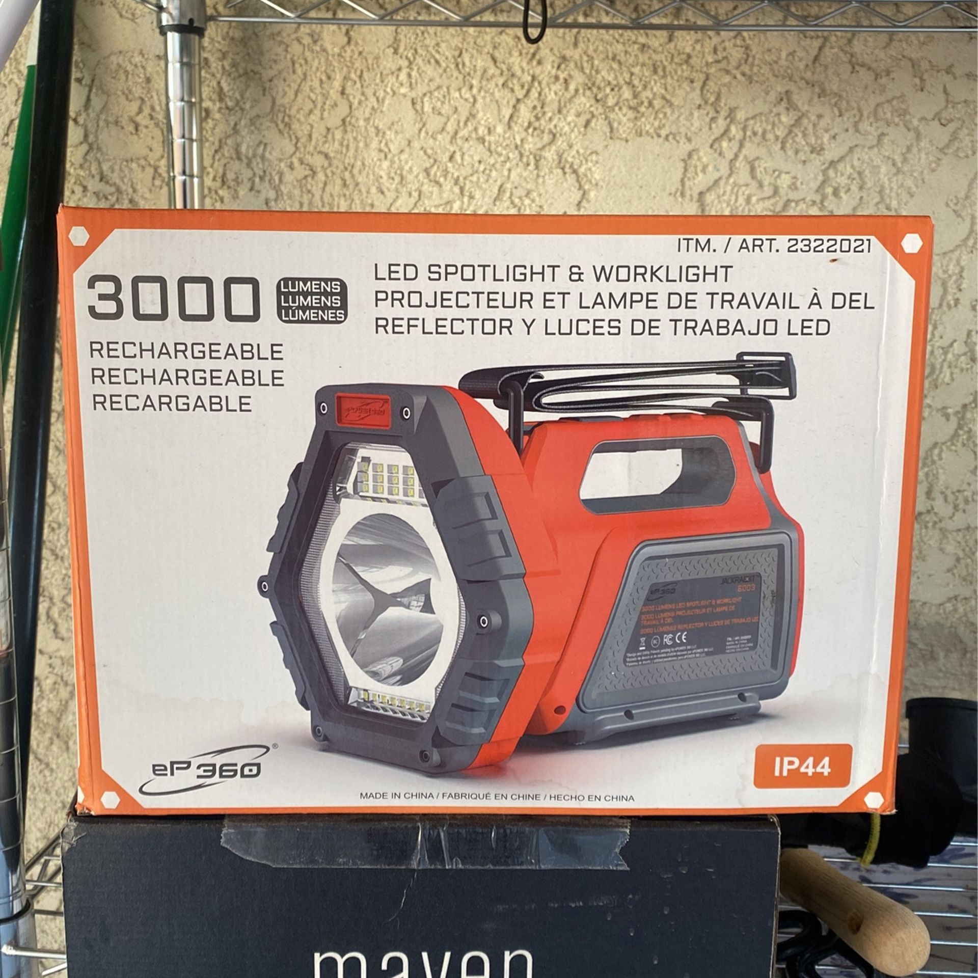 ePower 360 Jackrabbit 3000 Lumens LED Worklight and Portable Power Bank EP6003