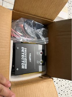 Smoke Machine Automotive Tool - Fuel Leak Detectors Tester | Built-in Air Compressor Motor