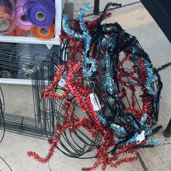 Wire Wreath 