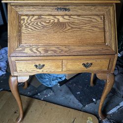 Antique Broyhill secretary desk drop leaf desk with drawers L32*D17”*H40”(address in description)  👇delivery 🚚 available within 15 miles with extra 