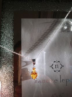 Pretty silver filled necklace