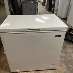 Magic Chef Deep Freezer 