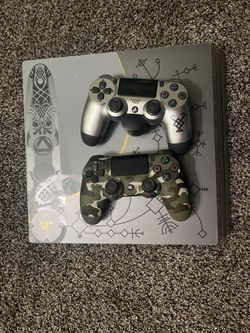  PlayStation 4 Pro 1TB Limited Edition Console - God of