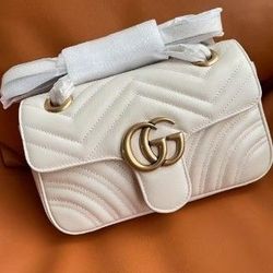 Mamon Platinum Double G Flip V-shaped Quilted Crossbody Bag