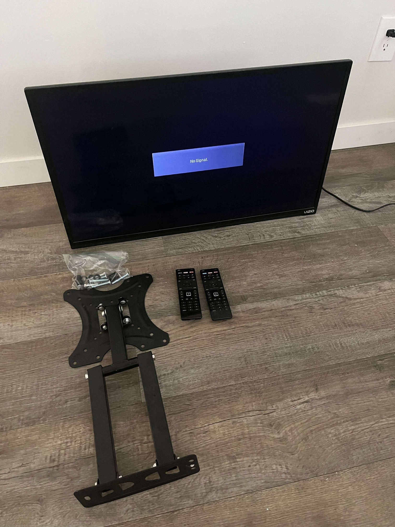 32” Vizio Tv