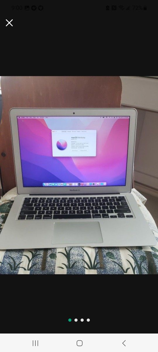 Apple Macbook Air 13in  2017. Excellent  With Box