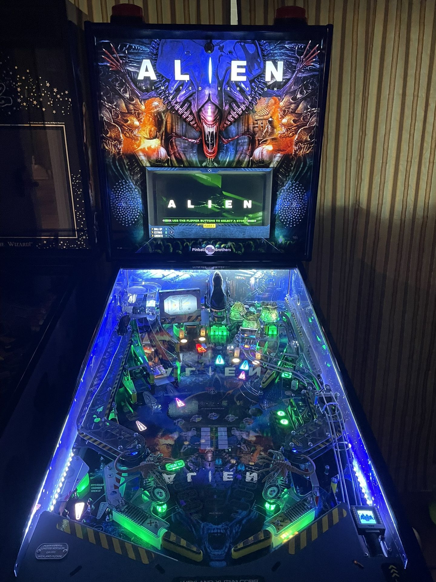 Alien Pinball