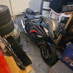 Motorcycle 