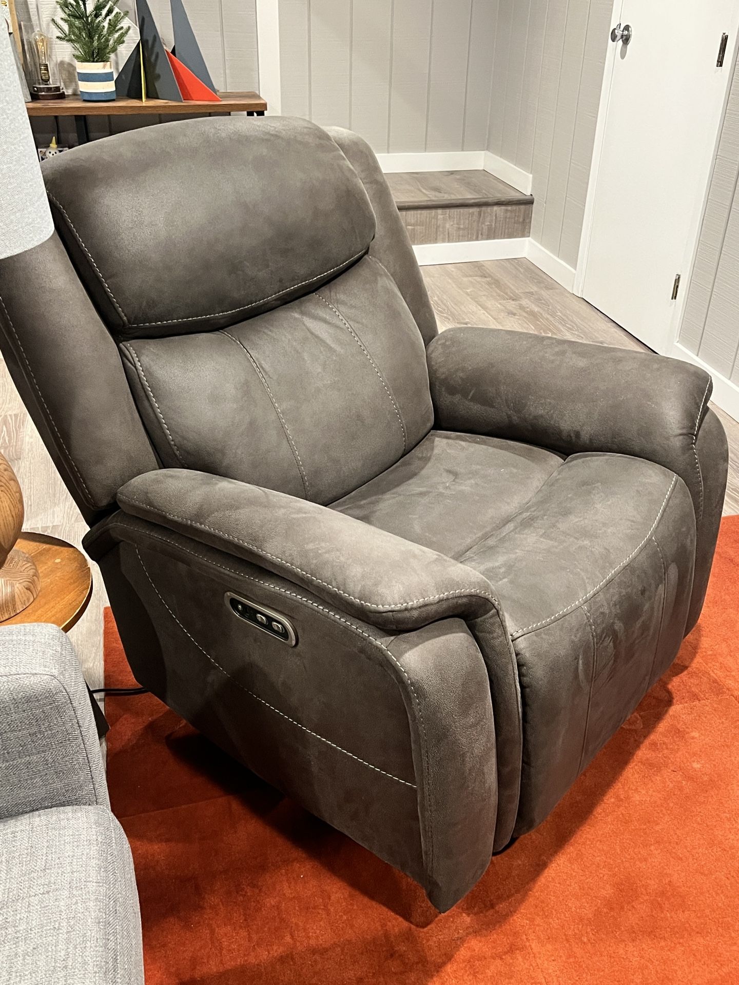Electric Recliner