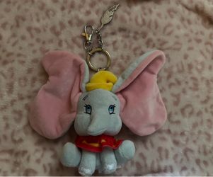 Disney dumbo keychain