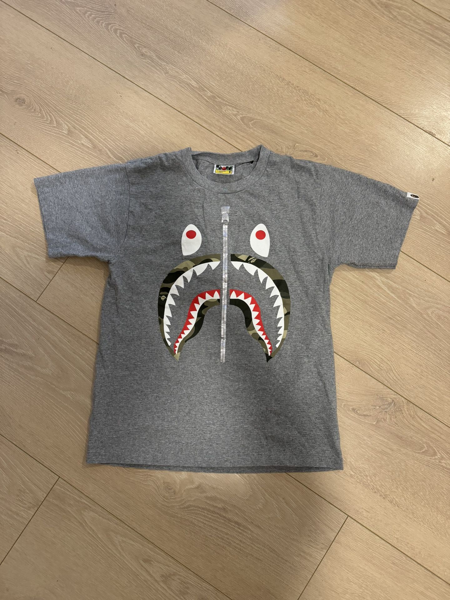 Authentic BAPE Gray Camo Shark Zipper T-Shirt A Bathing Ape Size S