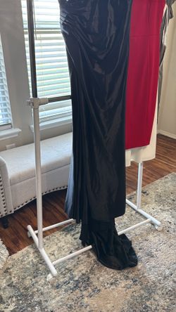 Dress/Gown