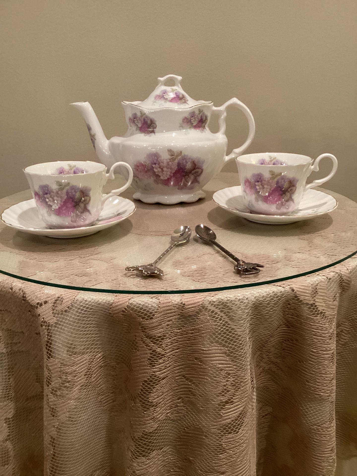 Crown Victorian England tea pot Staffordshire Dusty Floral 7" T x 10" W & SET of 2 cups and saucers PLUS 2 dainty spoons 