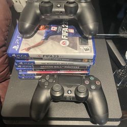 Ps4 Slim 2 Controllers ( It Only Comes With FIFA And GTA) Sold The Other Games