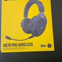 HS70  Pro Wireless Gaming Headset 