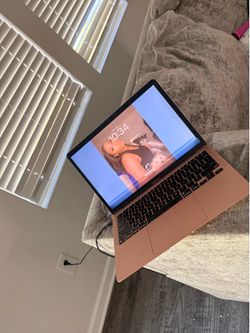 MacBook Air 2022
