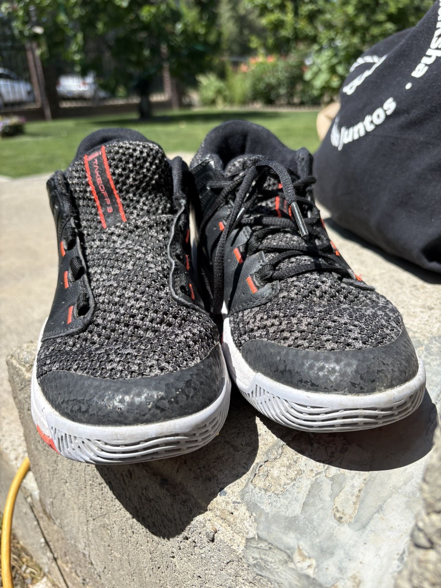 AND 1 takeoff Basketball Shoes