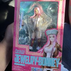 One Piece Statue