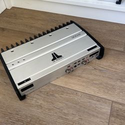 Jl Audi 300/2