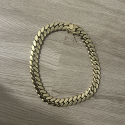 Gold Cuban Link Chain