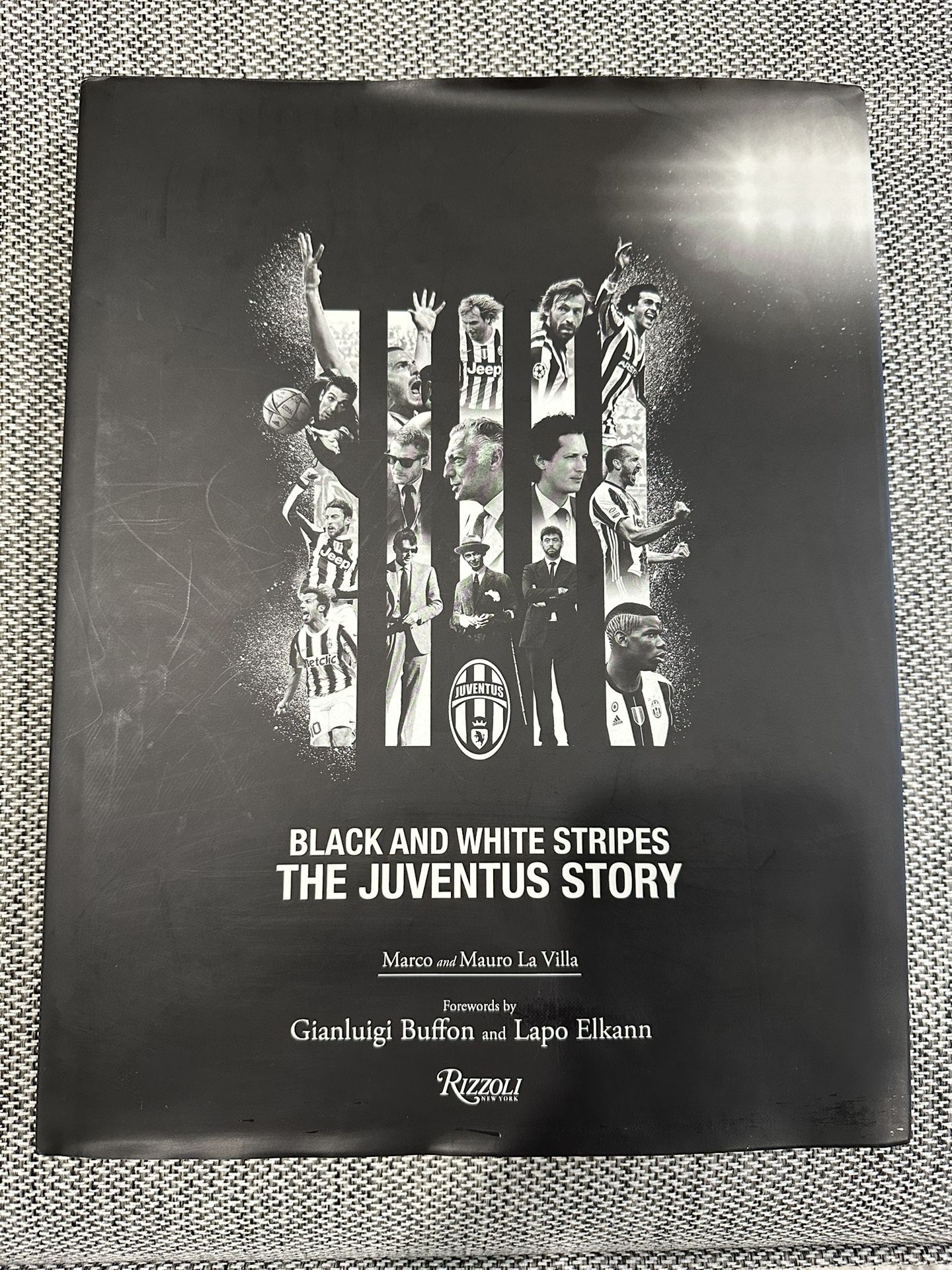 The Juventus Story: Black And White Stripes