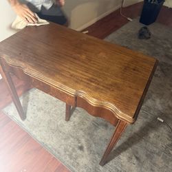 Vintage Mid-Century Extendable Dining Table – Solid Wood