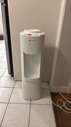 Water filter cooler and hot water