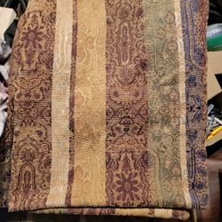 Heavy Beautiful Curtains Have 2 Pairs