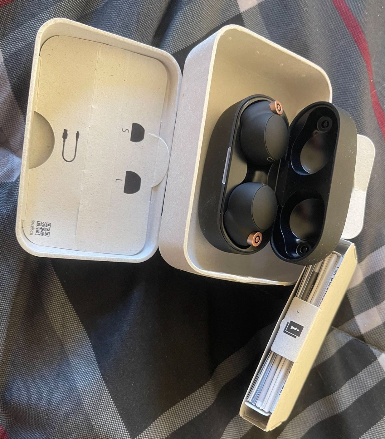 WF-1000XM4 Noise Canceling Truly Wireless Earbuds