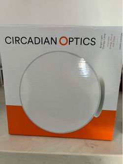 Bright light therapy lamp
