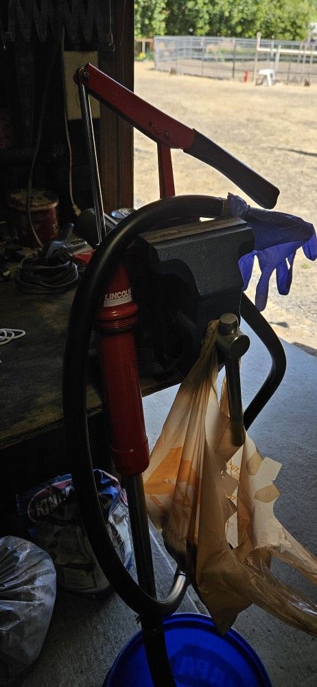 LINCOLN Hand Operated Drum Pump
