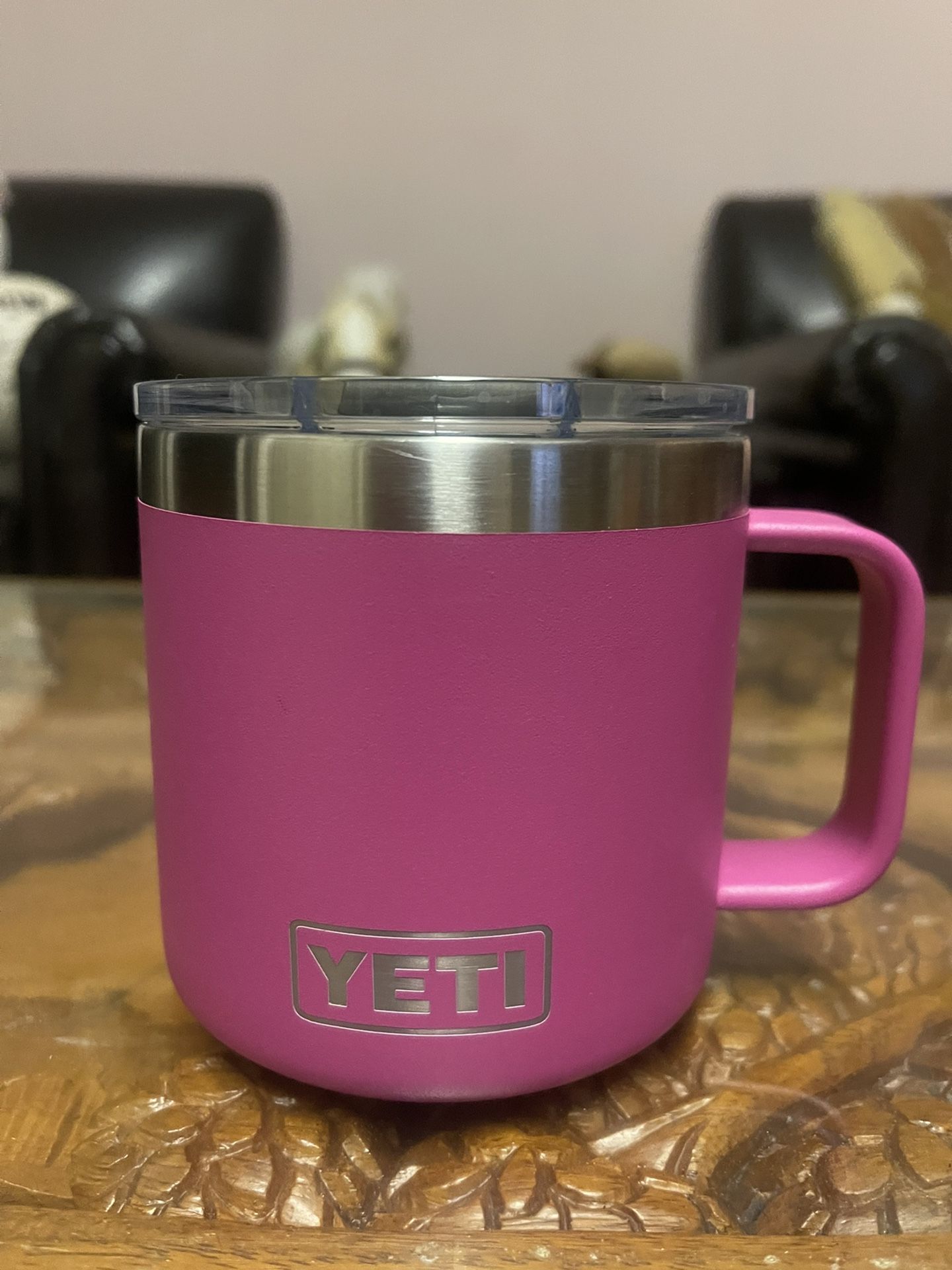 Yeti Rambler Tumbler Stackable 26 Oz. Alpine Yellow With Straw Lid for Sale  in Los Angeles, CA - OfferUp