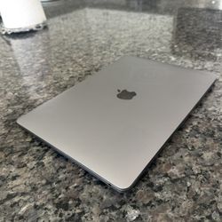 MacBook Pro (13", 2020, M series)