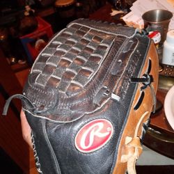 Rawlings Renegade RS1400 Baseball 14" Glove RHT