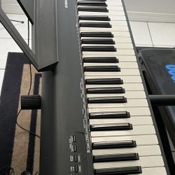 Keyboard Yamaha 