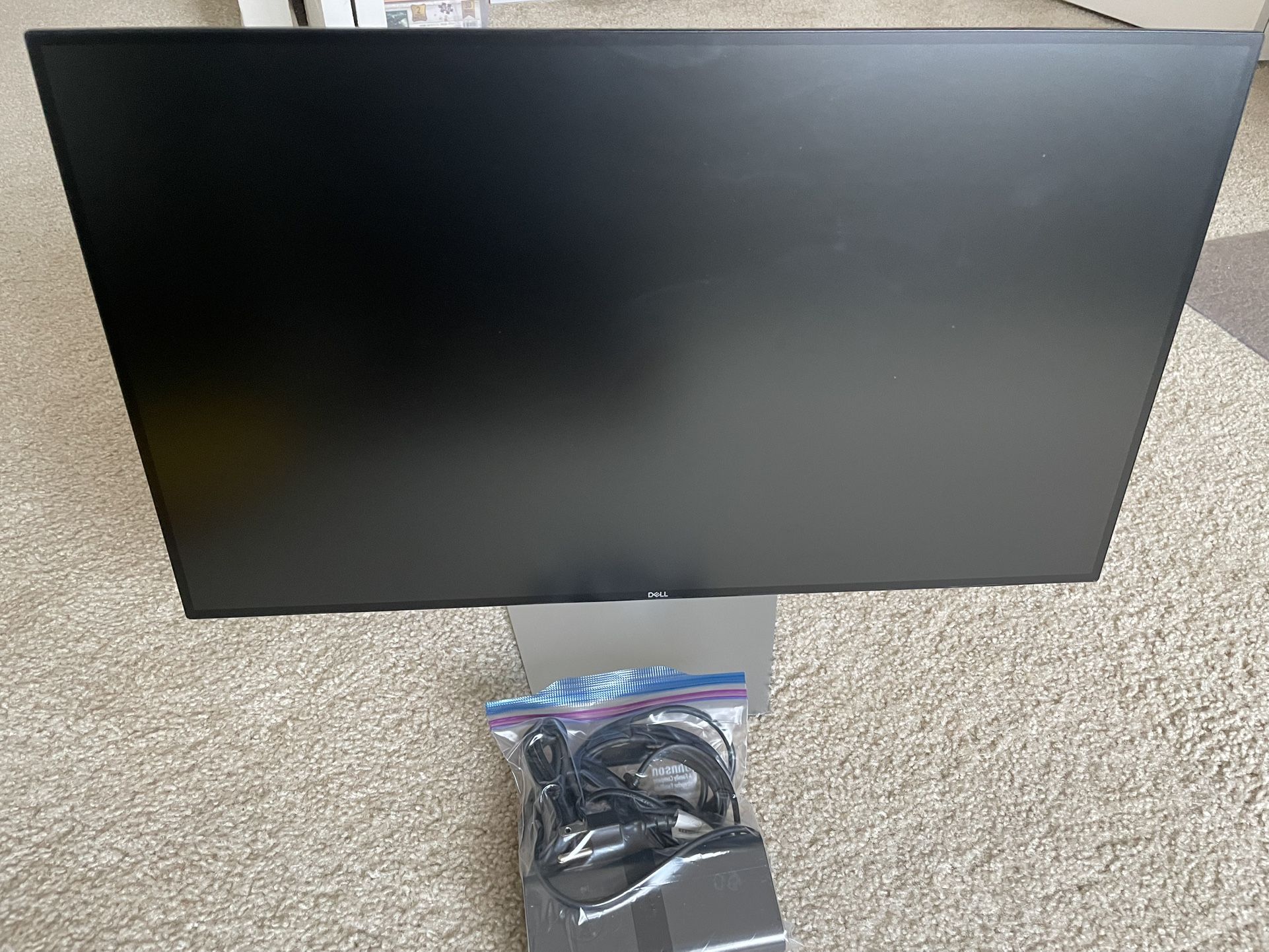 Dell 27 Inch Type C HDR Ultra Thin Monitor