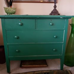 Green Dresser