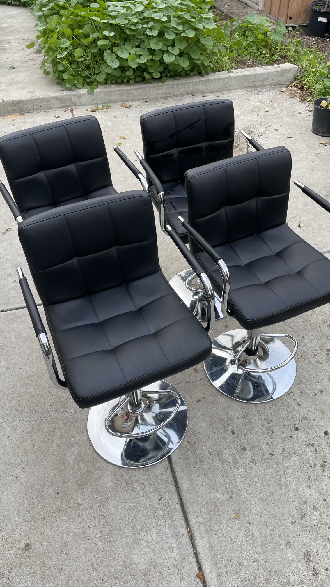 Black Adjustable Barstools