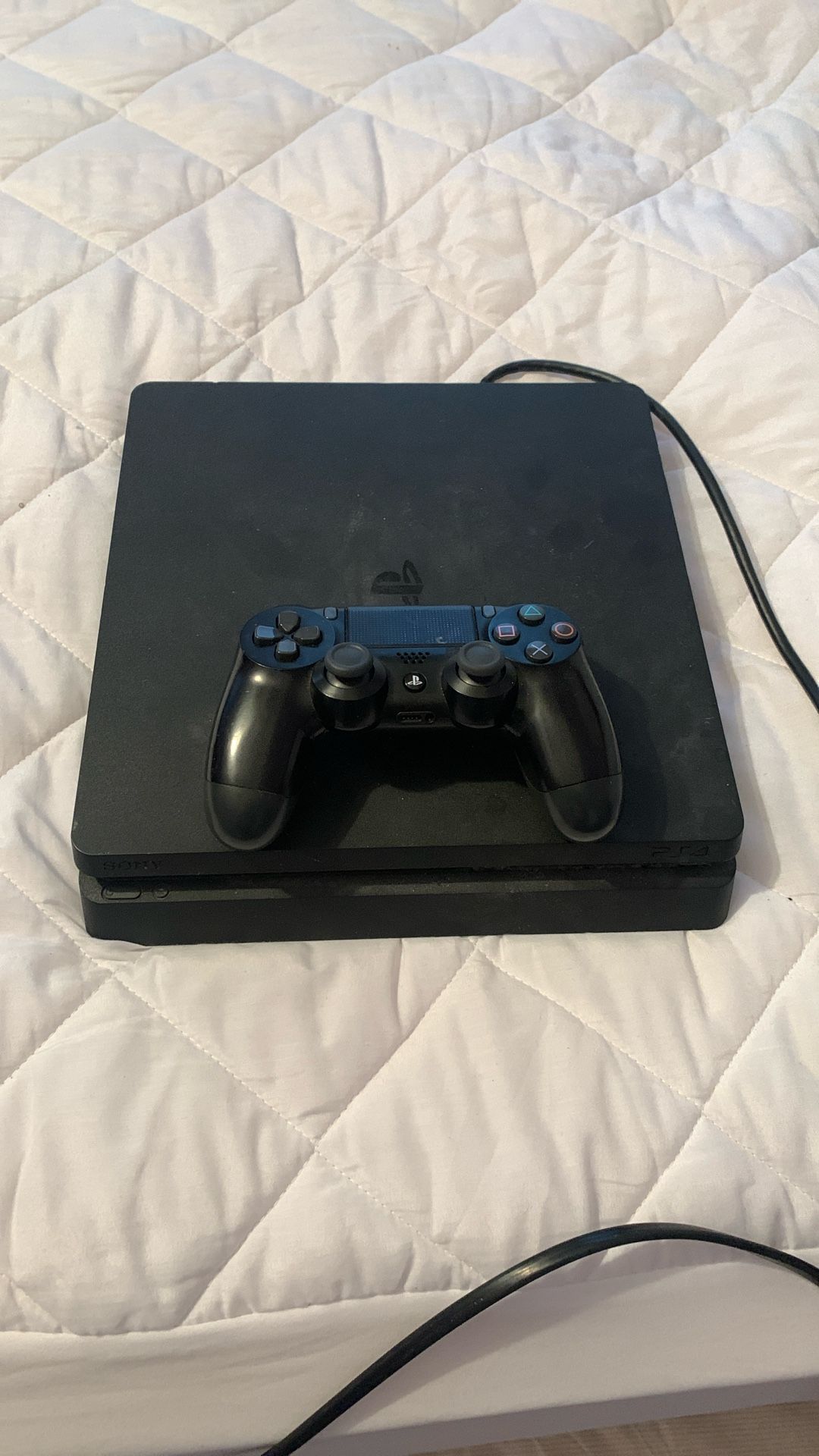 PS4 Slim