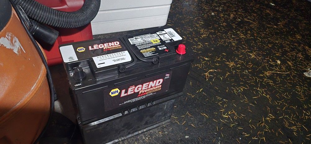 New H8 Napa Battery.